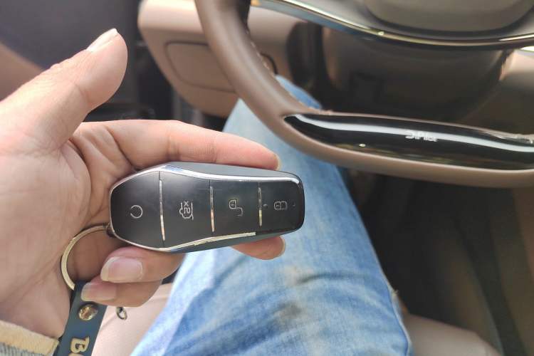 Used BYD Han 2023 EV Champion Edition 506KM Front-Wheel-Drive Premium Model
