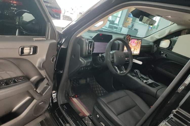 Used Haval Raptor New Energy 2024 Hi4 102 Pro Driver Seat