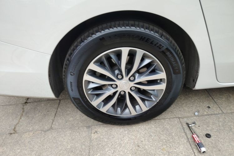 Used Buick GL8 2020 ES Land Cruiser 653T Comfort Edition
