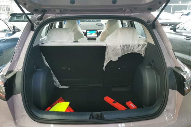 Used Geely Galaxy Geome 2026 Model 410km Carefree Edition
