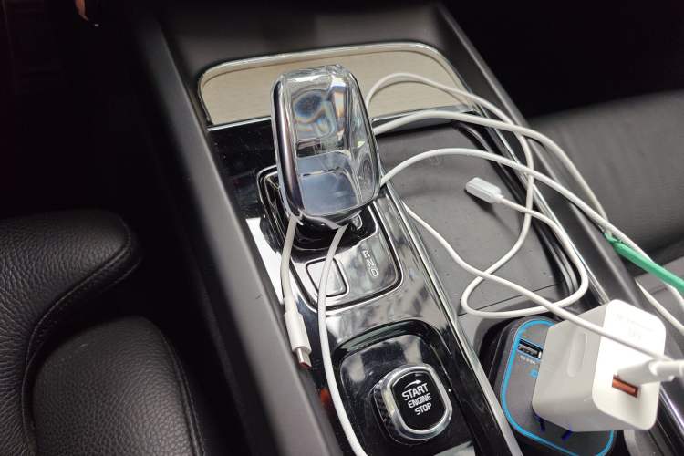 Used Volvo XC60 2022 B5 4x4 Smart Luxury Edition