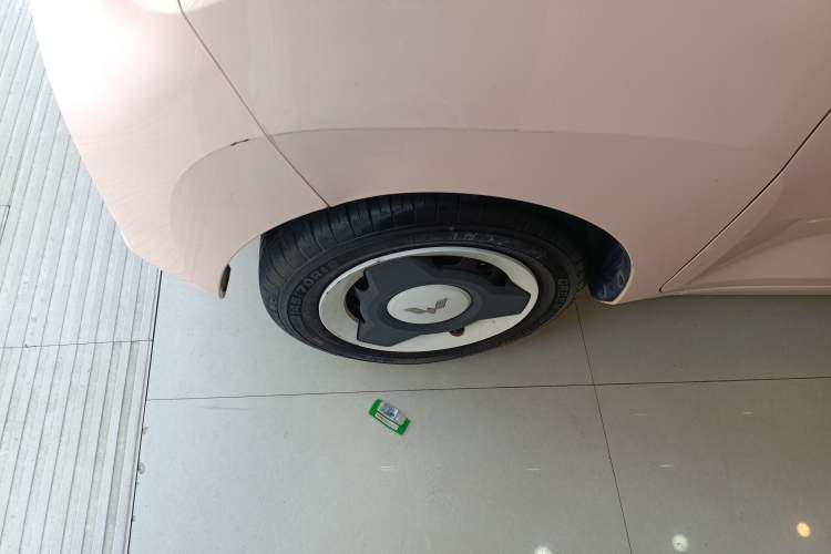 Used Wuling Hongguang MINIEV 2022 Macaron Premium Model – Lithium Ternary Battery
