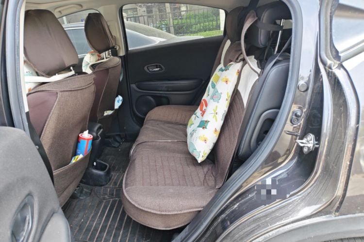 Used Honda Vezel 2020 1.5L CVT Pioneer Edition
