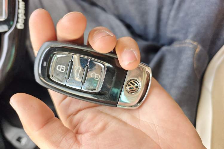 Used Volkswagen Phideon 2019 380TSI Two-Wheel Drive Business Edition China VI Standard
