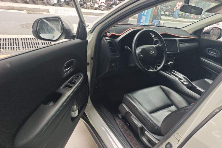 Used Honda Vezel 2020 220 TURBO CVT Elite Edition