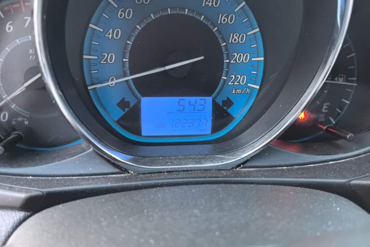 Used Toyota YARiS L Zhi Xuan 2014 1.3E Manual Charm Edition
