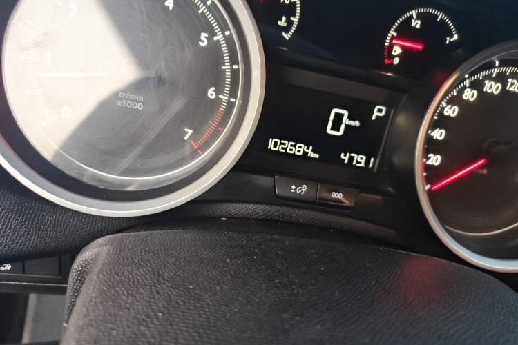 Used Peugeot 408 2015 1.2T Automatic Luxury Edition
