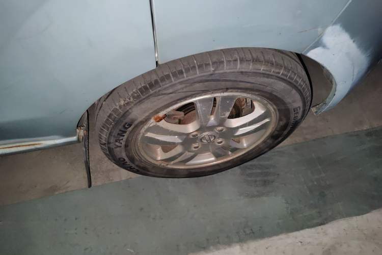 Used Jinbei Hiace X30 2016 1.3L Van Comfort Edition DLCG12 Right Front Wheel Hub