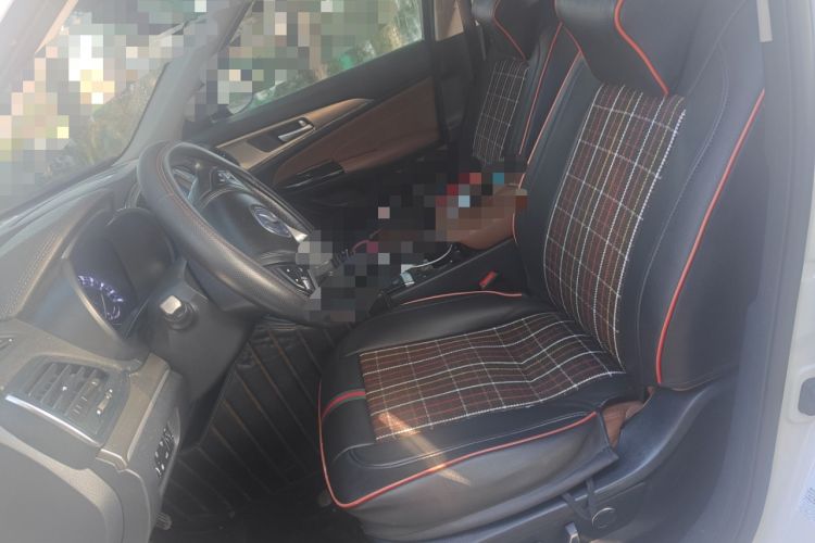 Used Changan CS95 2017 2.0T Two-Wheel Drive Zhituo Edition
