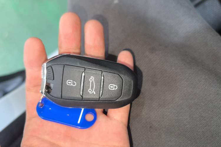 Used Peugeot 408 2024 360THP "Da Da" Model – Latou Edition Vehicle Key