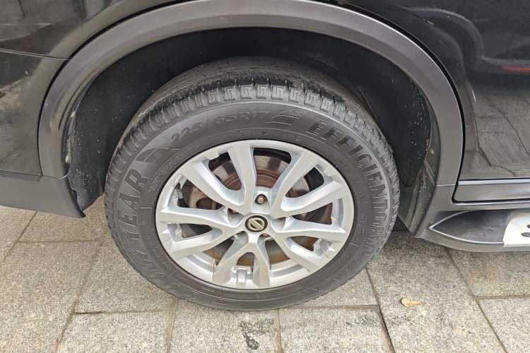 Used Nissan X-Trail 2019 2.0L CVT Smart Connect Comfort Edition 2WD