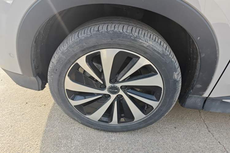 Used BYD Song PLUS New Energy 2023 Champion Edition EV 520KM Luxury Model
