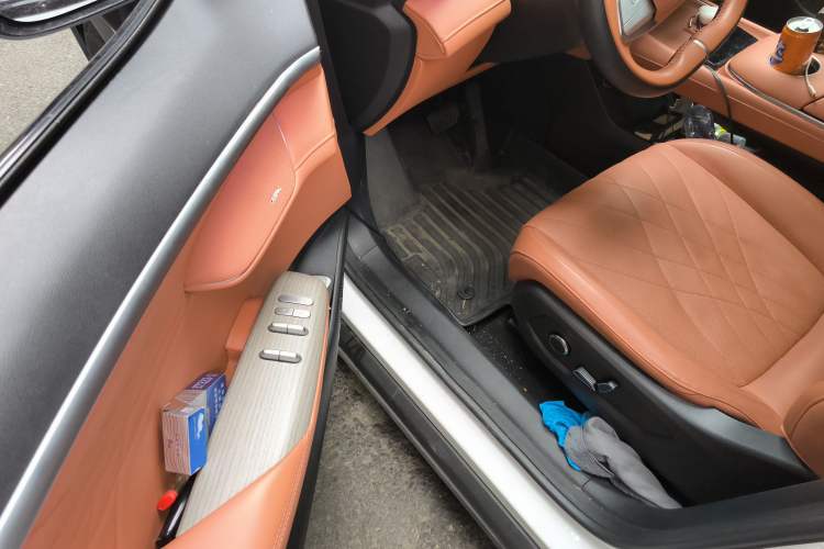 Used Deepal S07 2024 215Max Range-Extended Version
