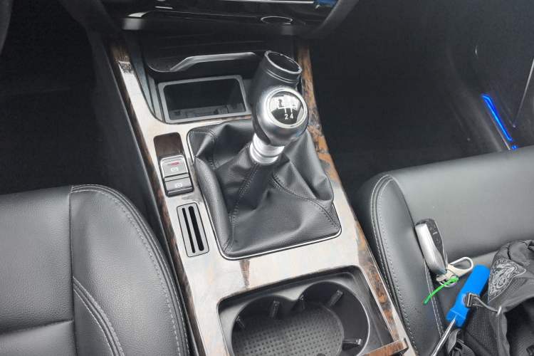 Used Hanteng X7 2016 1.5T Manual Luxury Edition