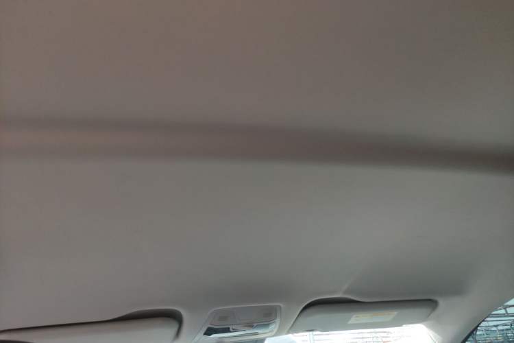 Used Hongqi E-QM5 2022 431 km Charge & Enjoy Edition
