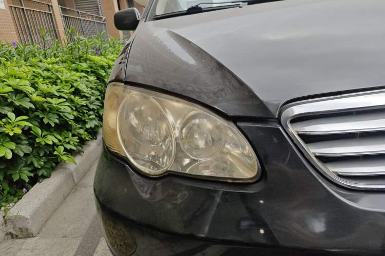 Used BYD F3 2013 Energy-Efficient Model 1.5L Manual Comfort Version Right Front Headlight
