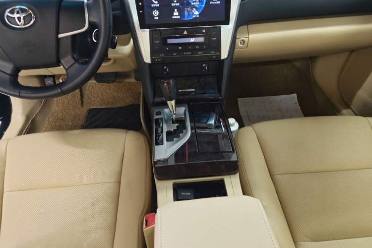 Used Toyota Camry 2015 2.0G Premier Edition