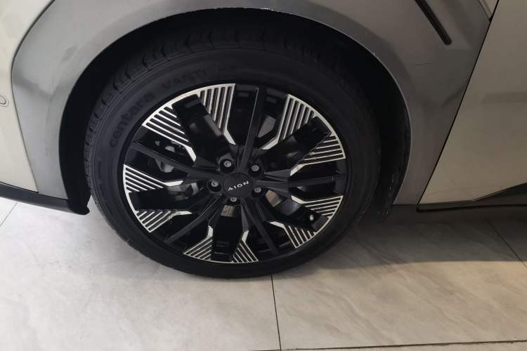 Used AION Y 2022 80 Intelligent Driving Version Exterior 1