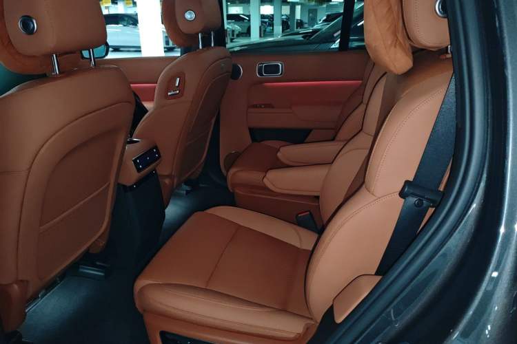 Used Li Auto L8 2025 Max Smart Refresh Edition Left Rear Seat