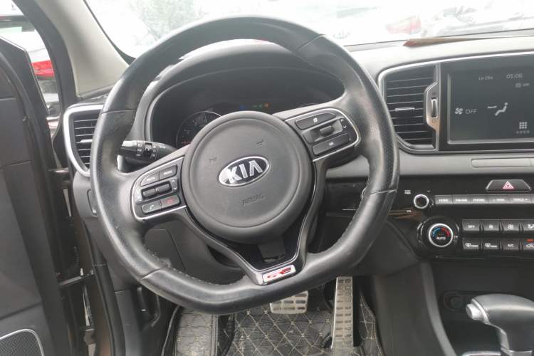 Used Kia KX5 2016 1.6T Automatic Two-Wheel Drive DLX