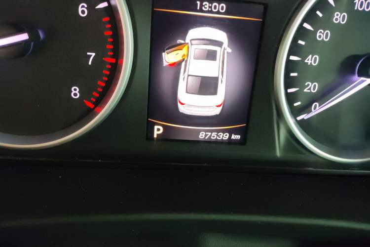 Used Geely Auto Emgrand GT 2015 1.8T Flagship Model Instrument Cluster