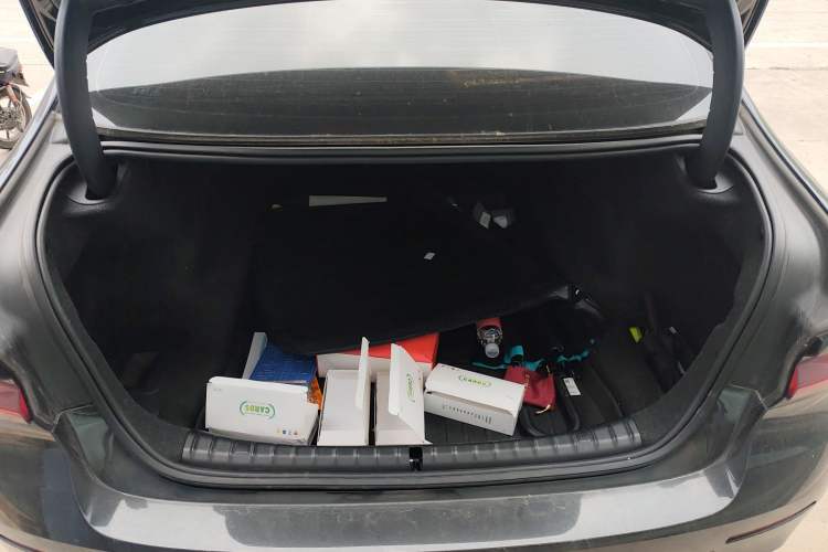 Used BMW 5 Series 2021 525Li Luxury Package Trunk