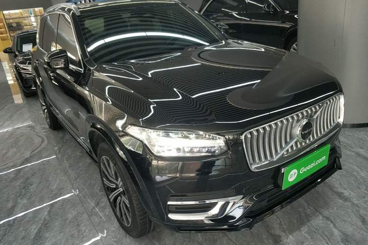 Used Volvo XC90 2023 B5 SmartDrive Luxury Edition 5 Seats