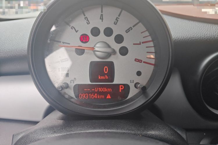 Used MINI 2011 1.6L COOPER Fun
