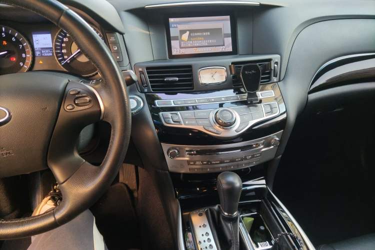 Used Infiniti Q70 2017 Q70L 2.5L Elite Edition
