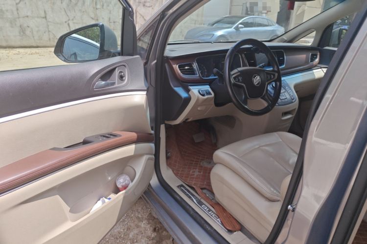Used Buick GL8 2018 28T Prestige Version China VI Standard Driver Seat