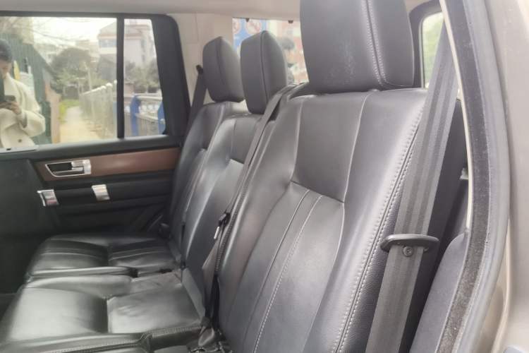 Used Land Rover Discovery 2015 3.0 SDV6 HSE Diesel Version