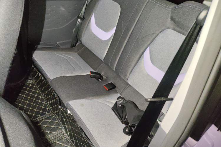 Used Chery QQ QQ Ice Cream 2022 170km Sundae Phosphate Lithium-Ion