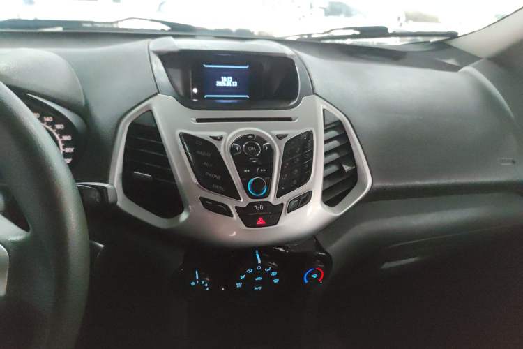 Used Ford EcoSport 2013 1.5L Automatic Fashion Model