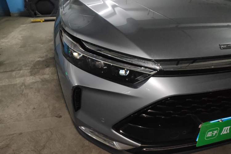 Used BAIC Beijing X7 2020 1.5TD DCT Leading Edition Exterior 3