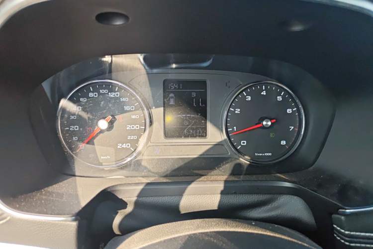 Used Roewe RX5 2018 20T Two-Wheel Drive Manual Flagship Edition