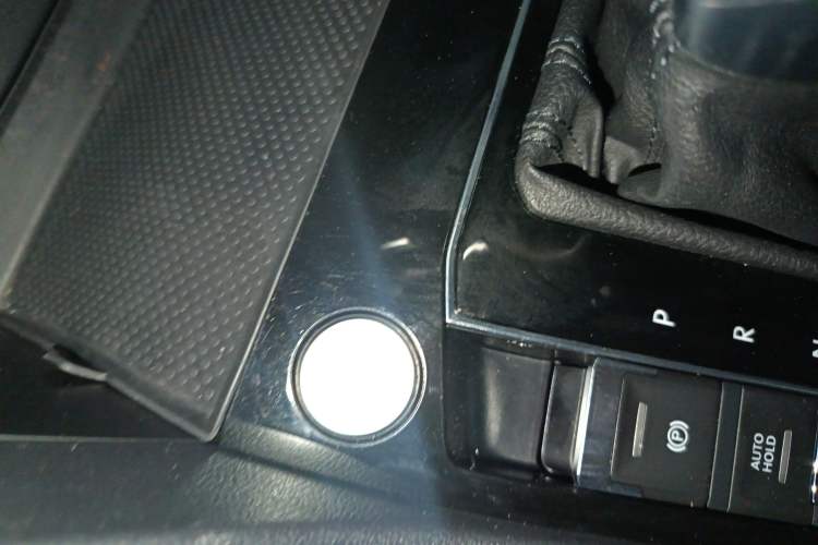 Used Volkswagen Tiguan L 2022 330TSI Automatic Two-Wheel Drive Smart Edition