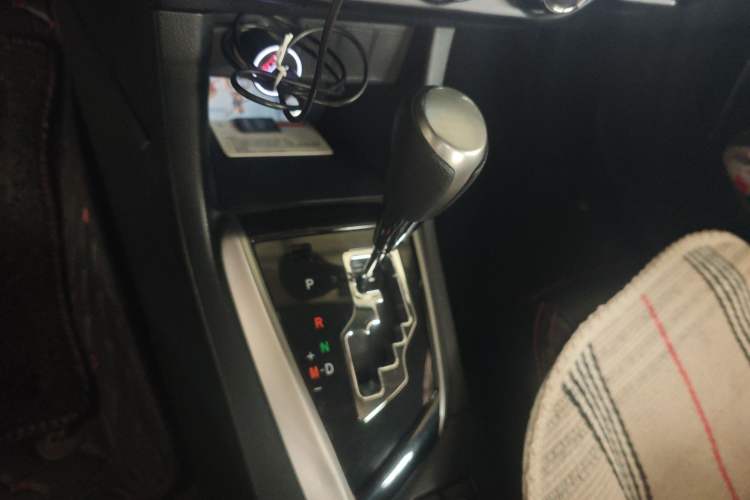 Used Toyota Levin 2017 Revised Version 185T CVT Elite Edition China VI Standard
