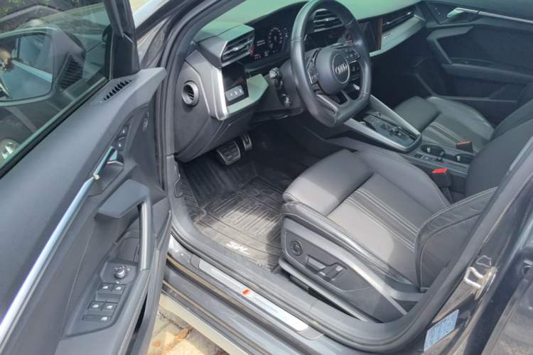 Used Audi A3 2021 Sportback 35 TFSI Fashionable Sports Model
