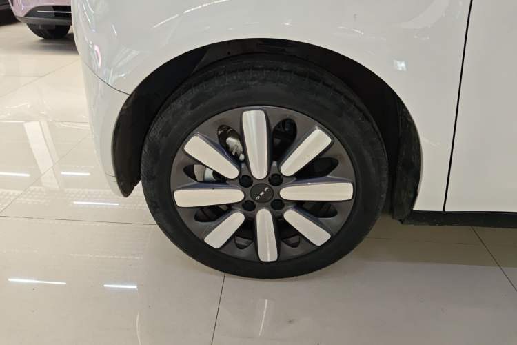 Used ORA Black Cat 2021 351 km Luxury Version
