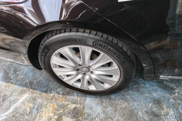 Used Mercedes-Benz S-Class 2014 S 320 L Business Model