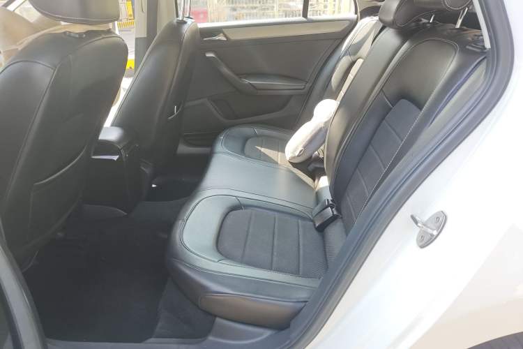 Used Skoda Rapid Spaceback 2016 Revised 1.6L Automatic Chuanxing Version