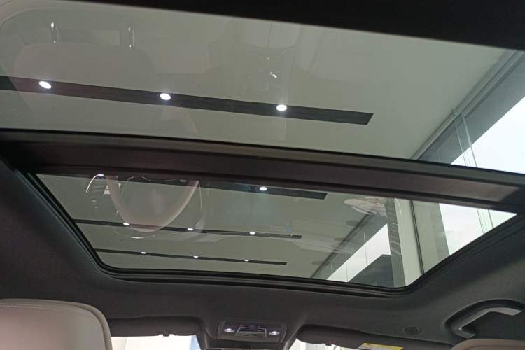 Used BYD Han 2025 DM-i Intelligent Driving Edition 125KM LiDAR Flagship Model Headliner