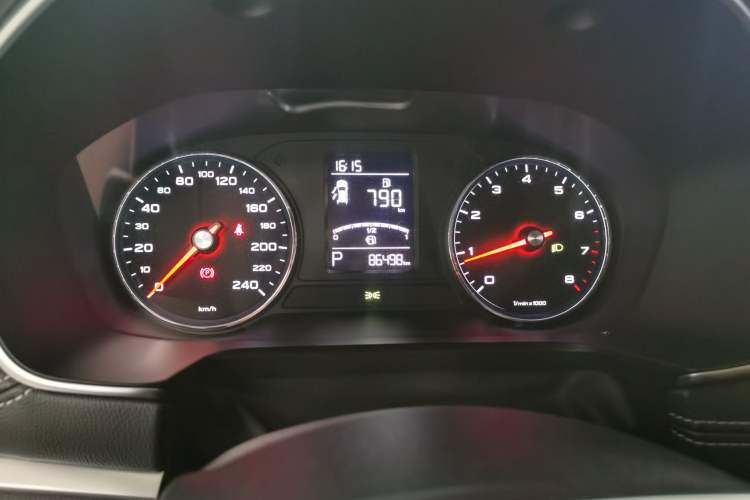 Used Roewe RX5 2018 20T Two-Wheel Drive Automatic Flagship Edition Instrument Cluster