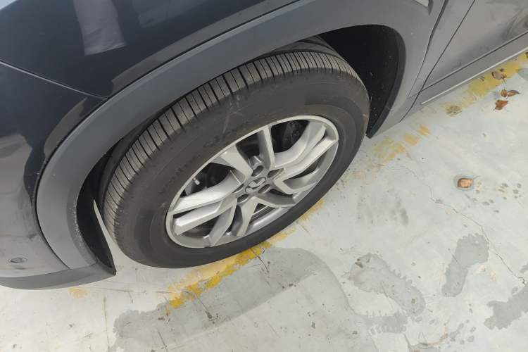 Used Nio EC6 2020 475 km Performance Version Left Front Wheel Hub