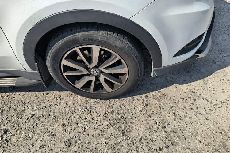 Used Dongfeng Fengon 580 2016 Revised Version 1.5T CVT Luxury Edition