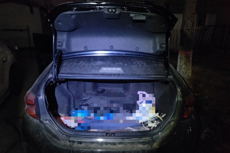 Used Toyota Levin 2016 Dual-Engine 1.8H GS E-CVT Elite Model with Sunroof