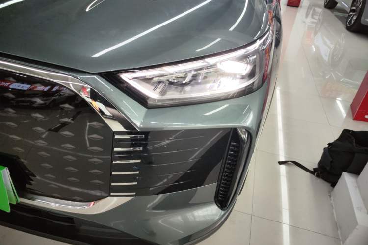 Used Chery Fengyun T8 2025 1.5T 130km Deluxe Version 5 Seats