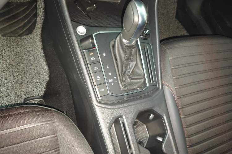 Used Volkswagen Lavida 2024 300TSI DSG Starry Sky Deluxe Edition