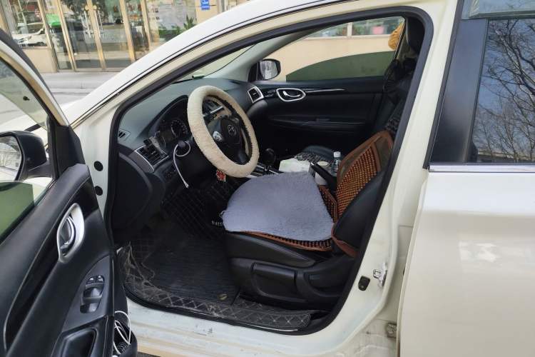 Used Nissan Sylphy 2021 Classic 1.6XL CVT Luxury Edition Left Front Seat