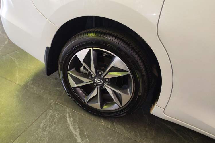 Used GAC Trumpchi M6 2023 PRO 270T DCT Luxury Edition
